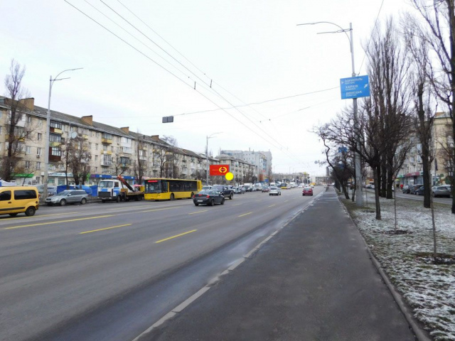 Щит 6x3,  Соборності (Возз"єднання) просп.  8/2 (напроти)