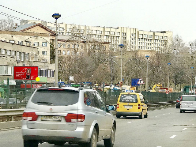 Щит 2.15x4.05,  Борщагівська вул. 128 (2,15х4,05)