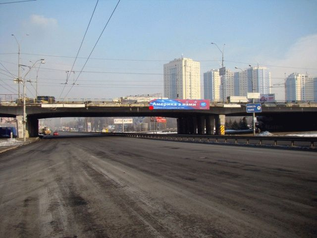 Міст 2x16,  Одеська пл., Глушкова пр-т, в центр