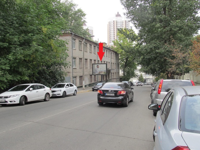 Бэклайт 3.14x2.3,  Кудрявський узвіз, 5, (Кристал банк), в напрямку вул. Глибочицькій
