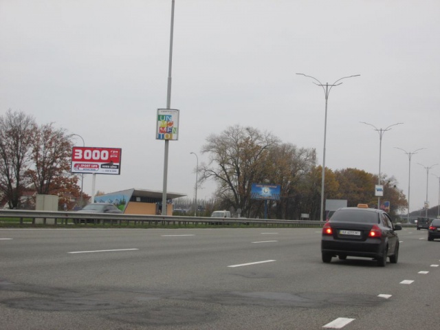 Щит 6x3,  Бориспільське шосе з м.Бориспіль (31+320 ,перед зупинкою с.Гора), в напрямку м. Київ