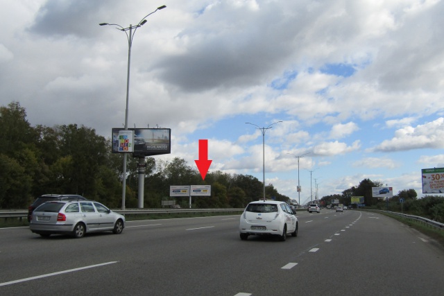 Щит 6x3,  Бориспільське шосе в м.Бориспіль (26+100, 200м до зупинки с.Чубинське), правий