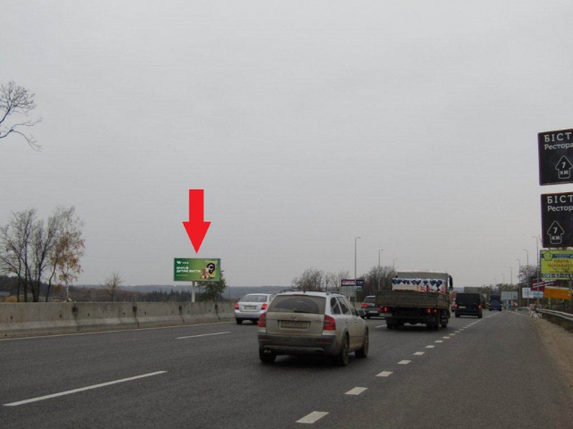 Щит 6x3,  Одеське шосе, в напрямку с.Глеваха, 560м після заправки КЛО і готельно-ресторанним комплексом " Чабани", 4км+300м