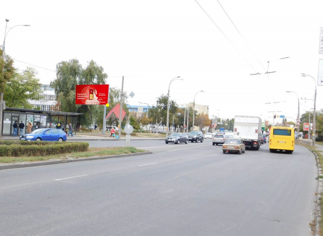 Щит 6.12x3.17,  Івашкевича Ярослава вул. 5