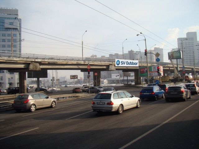 Міст 2x8,  Шляхопровід на перетині Науки пр-т та магістралі безперервного руху, до Південного мосту